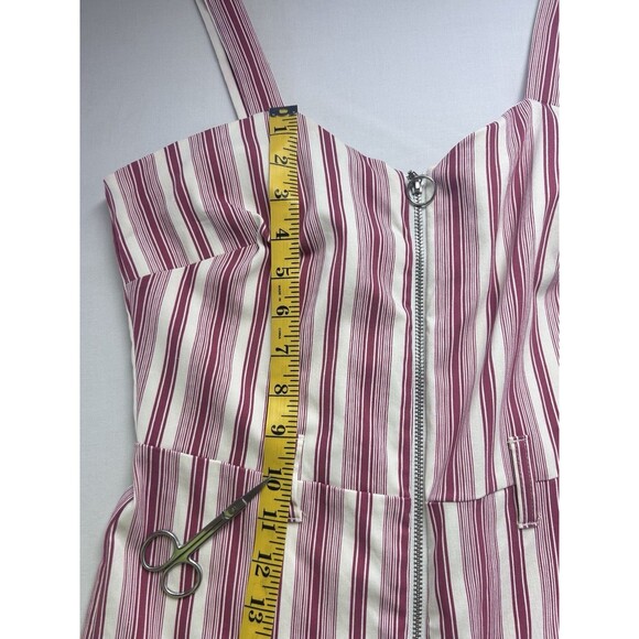 Romeo & Juliet Couture Womens Medium Jumpsuit Red & Ivory NWT - Picture 4 of 12